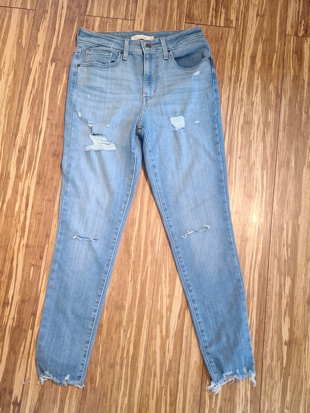 Levis Womens 721 High Rise Skinny Distressed Jeans Size 28 EUC